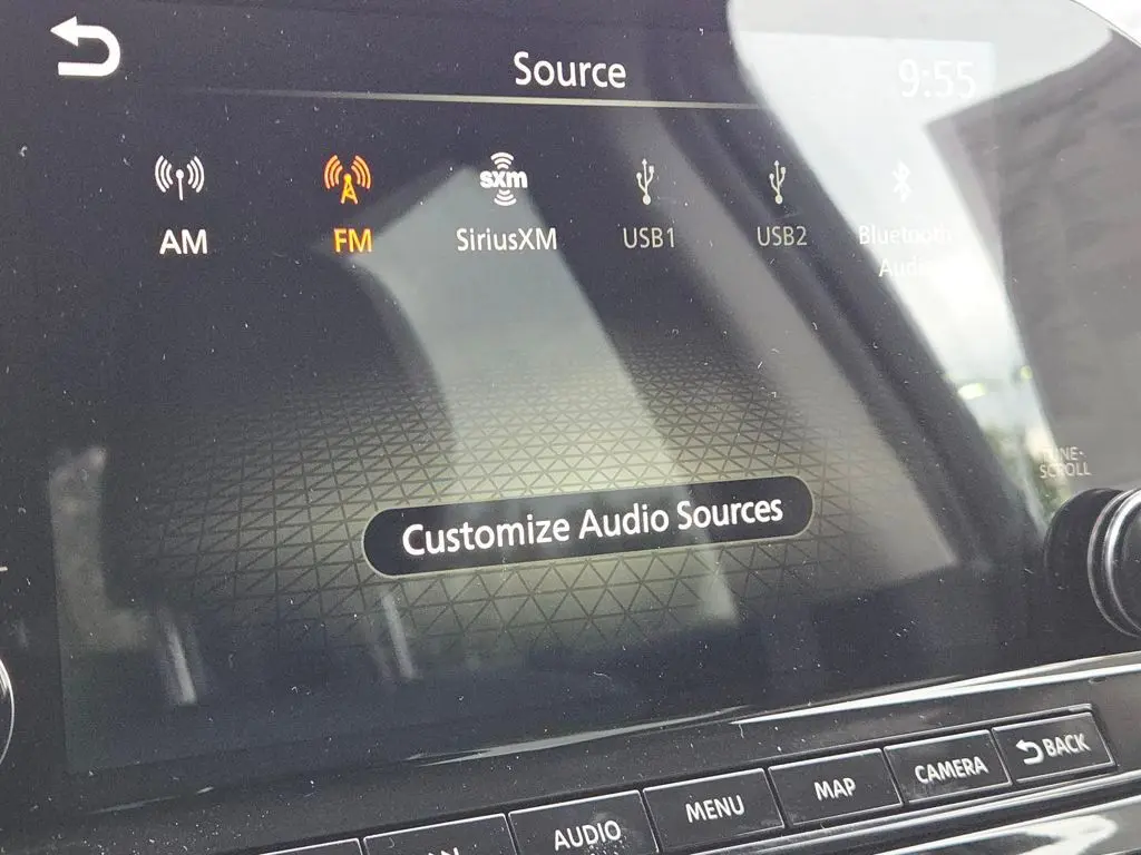 2025 Nissan Pathfinder SL photo 11