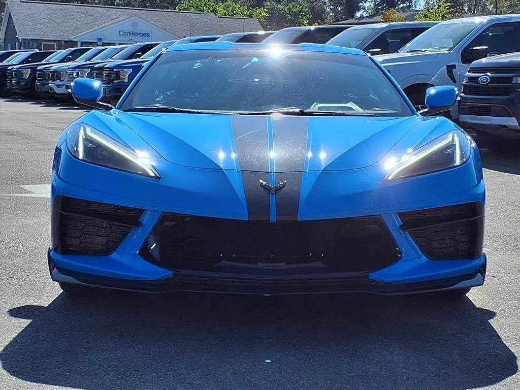 2023 Chevrolet Corvette Stingray 3LT photo 2