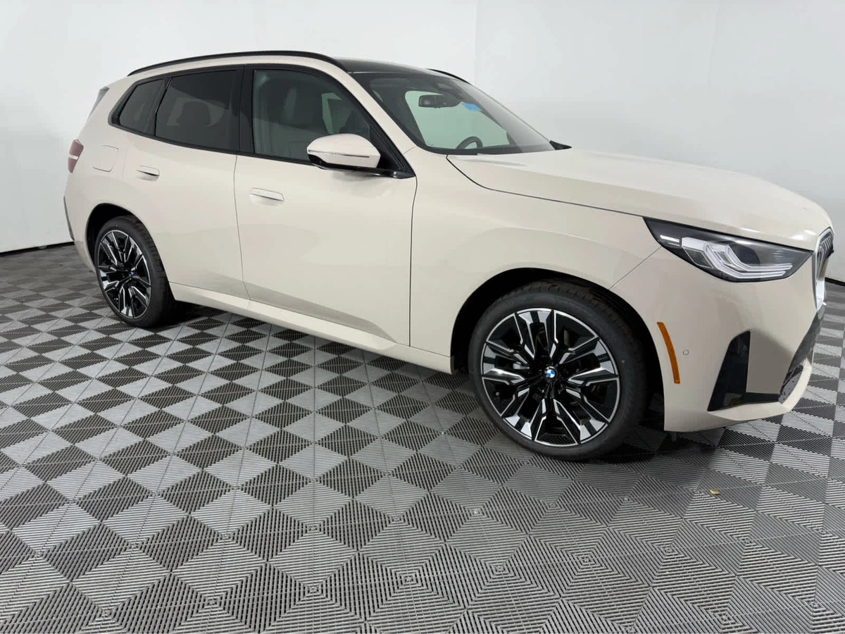 2026 BMW X3 30's photo