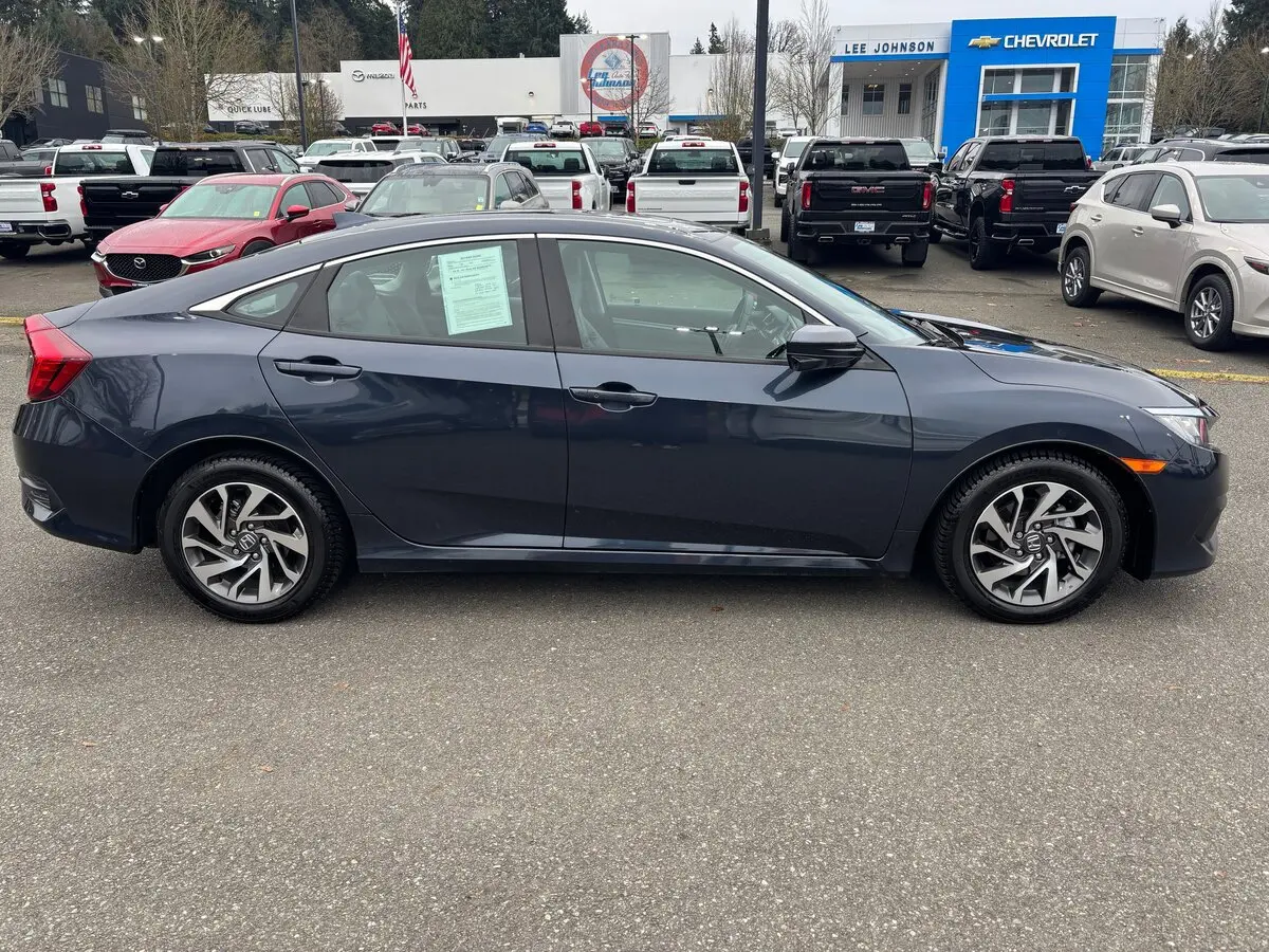 2017 Honda Civic EX photo 4