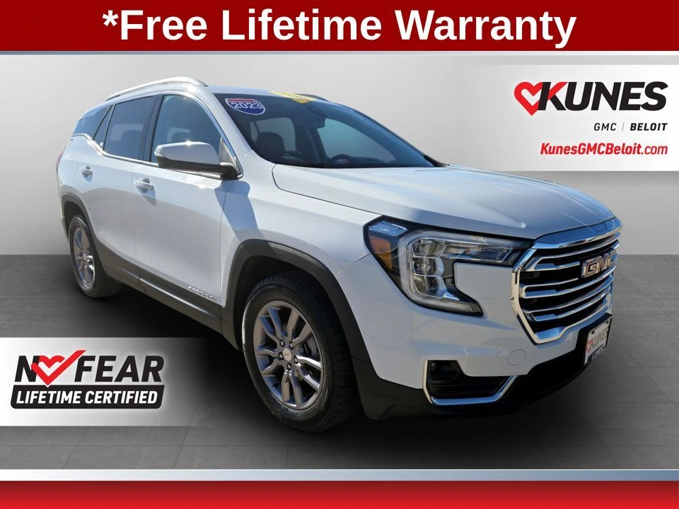 2023 GMC Terrain SLT's photo