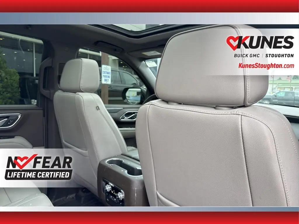 2023 Gmc Yukon XL SLT photo 40