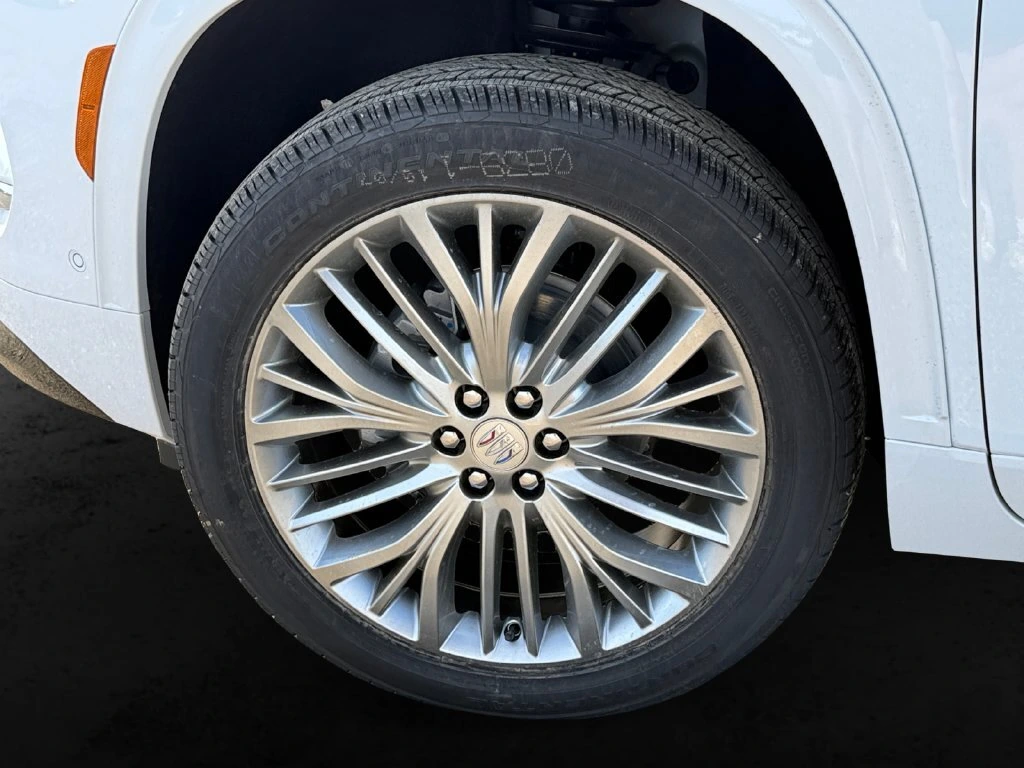 2027 Buick Enclave Avenir - Photo 9