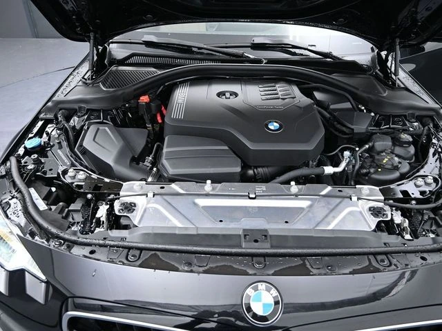 2025 BMW 2 Series 230i - Photo 18