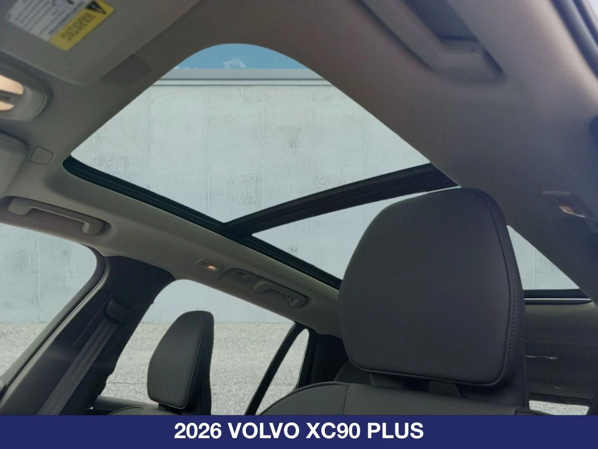 2026 Volvo XC90 Plus - Photo 15
