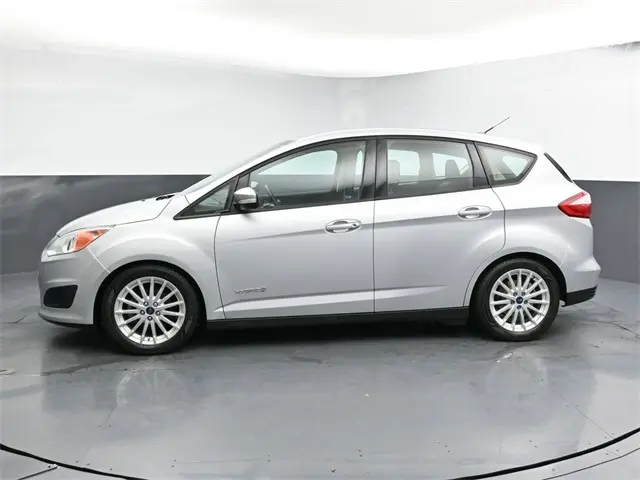 2016 Ford C-Max Hybrid SE photo 5