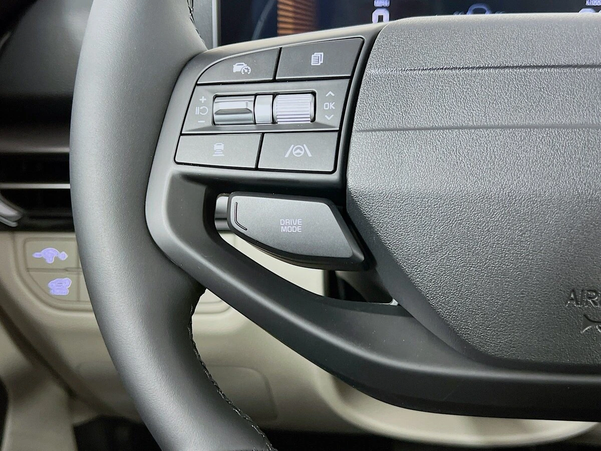 2026 Kia Sportage EX - Photo 13
