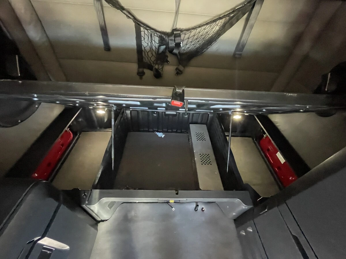 2021 Freightliner Cascadia - image 41