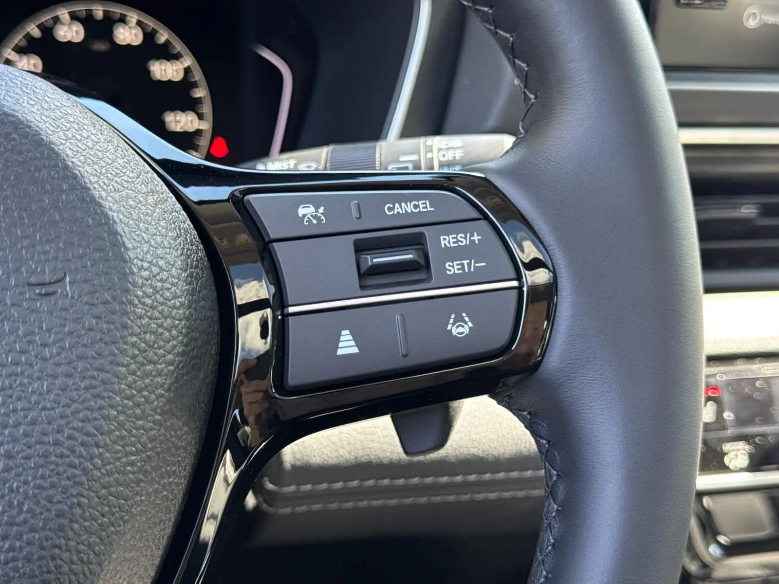 2025 Honda Pilot Touring photo 19