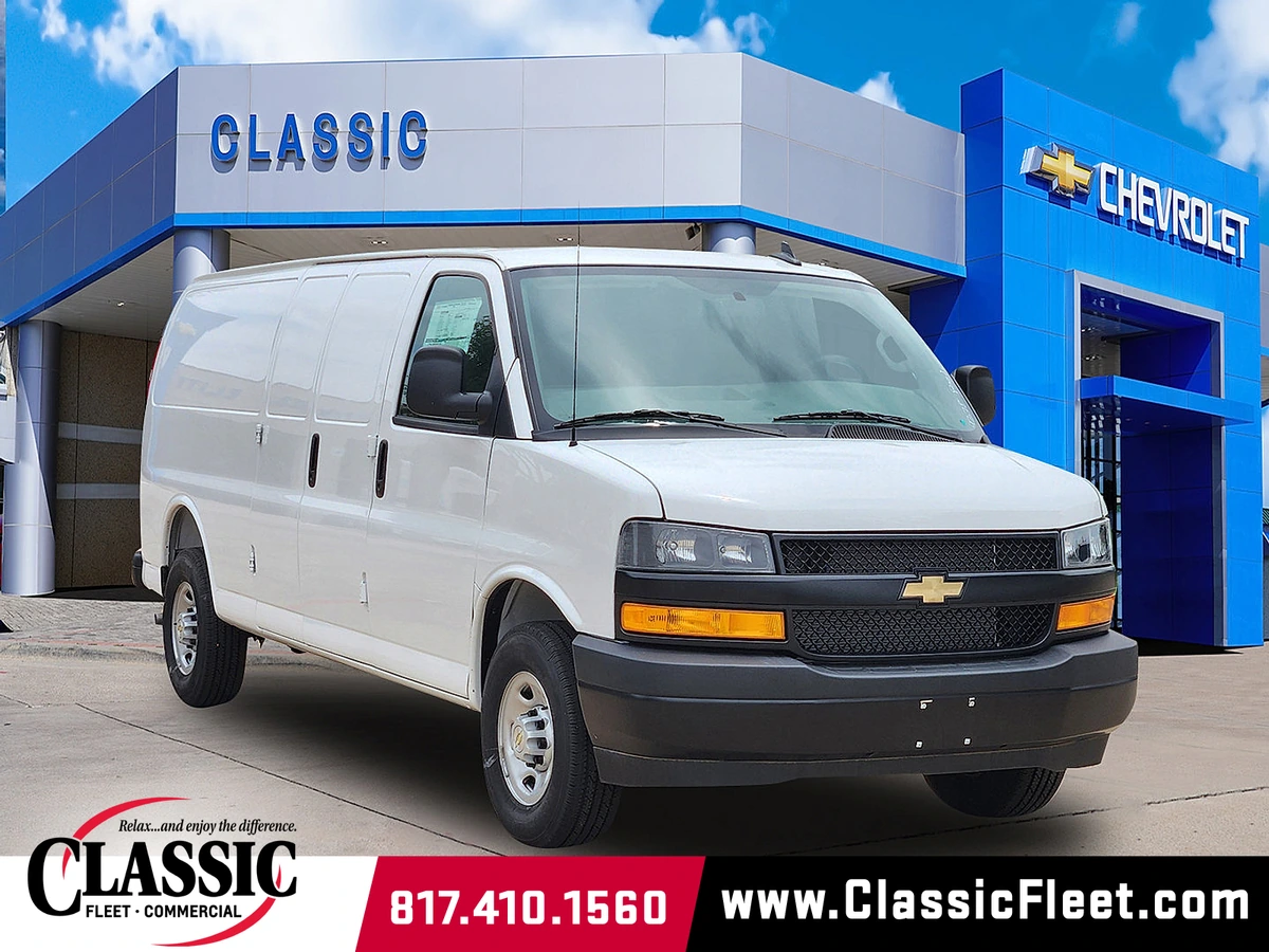 2025 Chevrolet Express Cargo