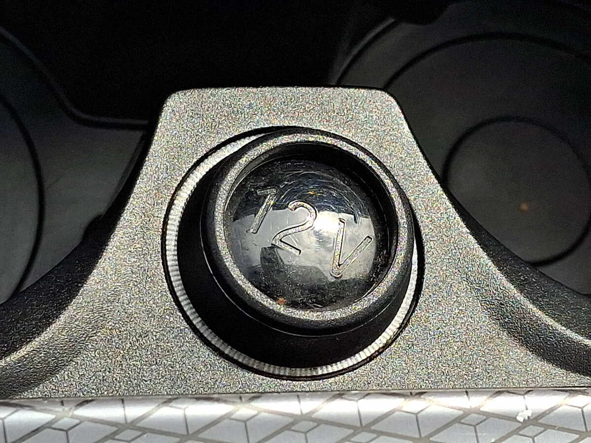 2025 BMW 4 Series M440i - Photo 23