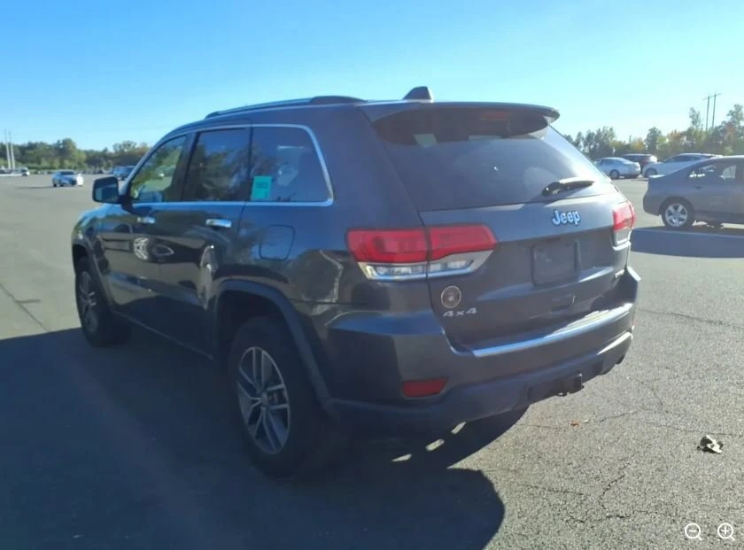 Used 2018 Jeep Grand Cherokee Limited with VIN 1C4RJFBG5JC128610 for sale in Kansas City