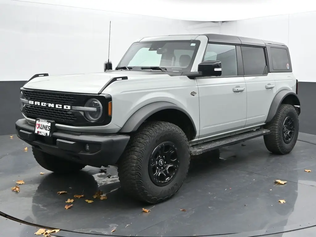 2021 Ford Bronco Wildtrak photo 4