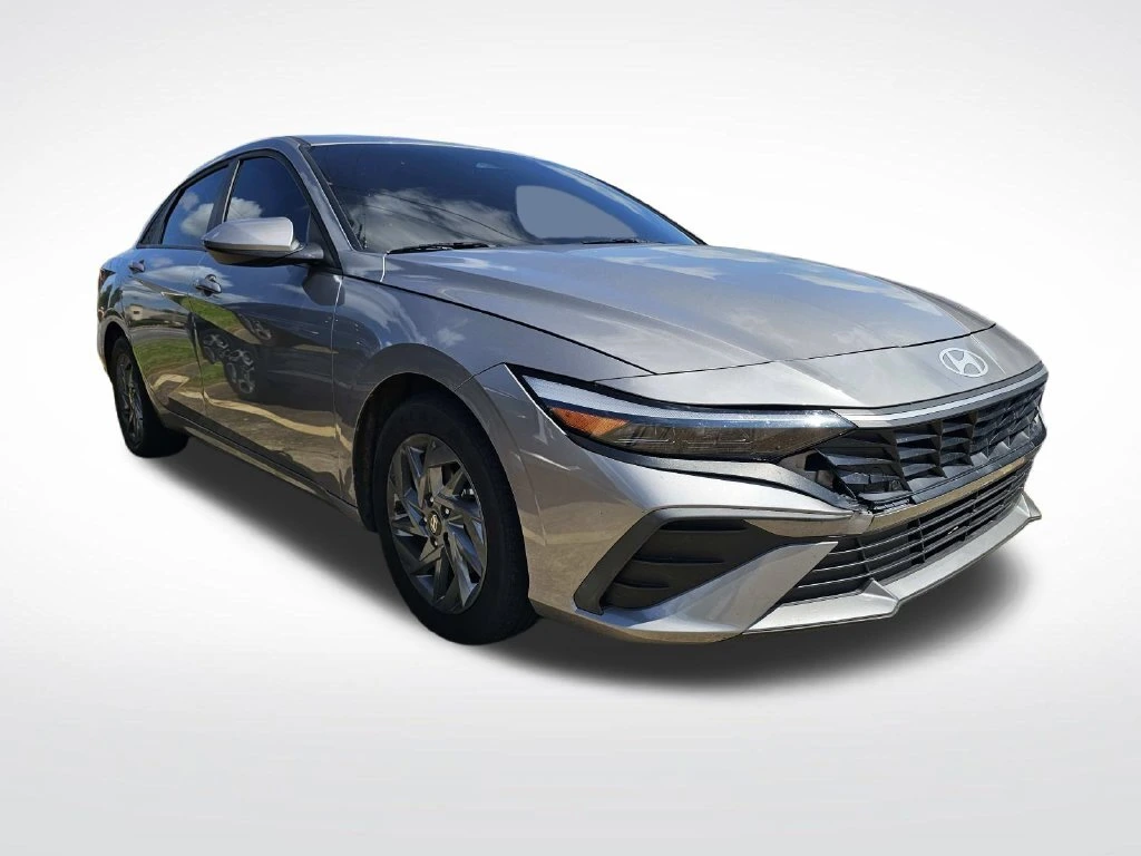 2024 Hyundai Elantra
