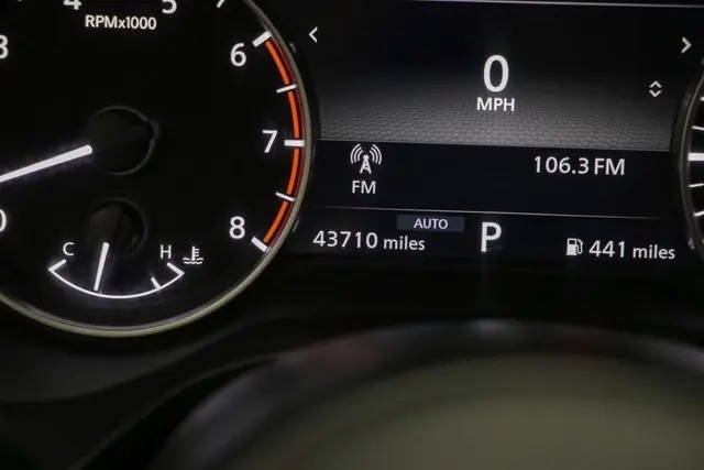 2024 Nissan Rogue SV photo 29