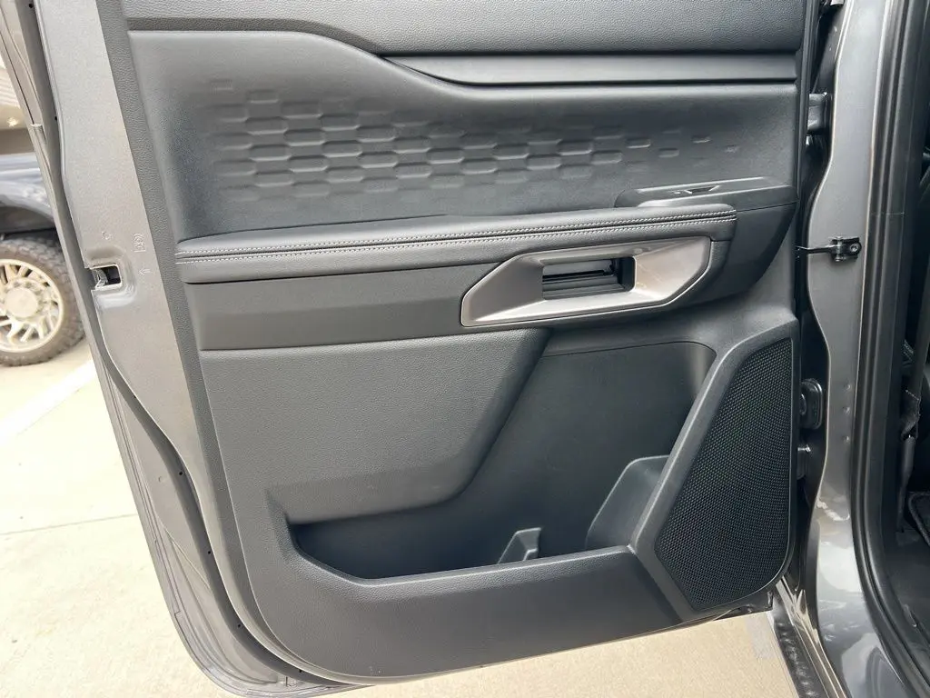 2025 Ford Ranger XLT photo 10