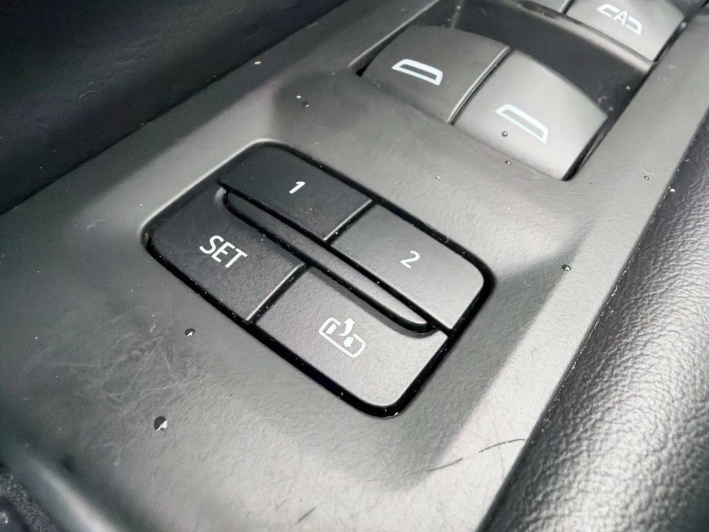 2021 Chevrolet Tahoe Z71 - Photo 11