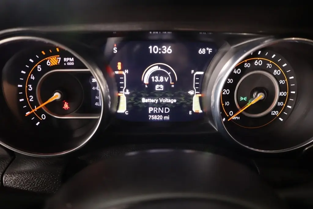 2020 Jeep Wrangler Unlimited Sport Altitude photo 4