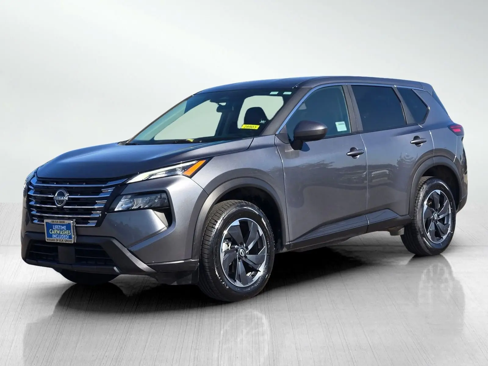 2024 Nissan Rogue SV photo 9