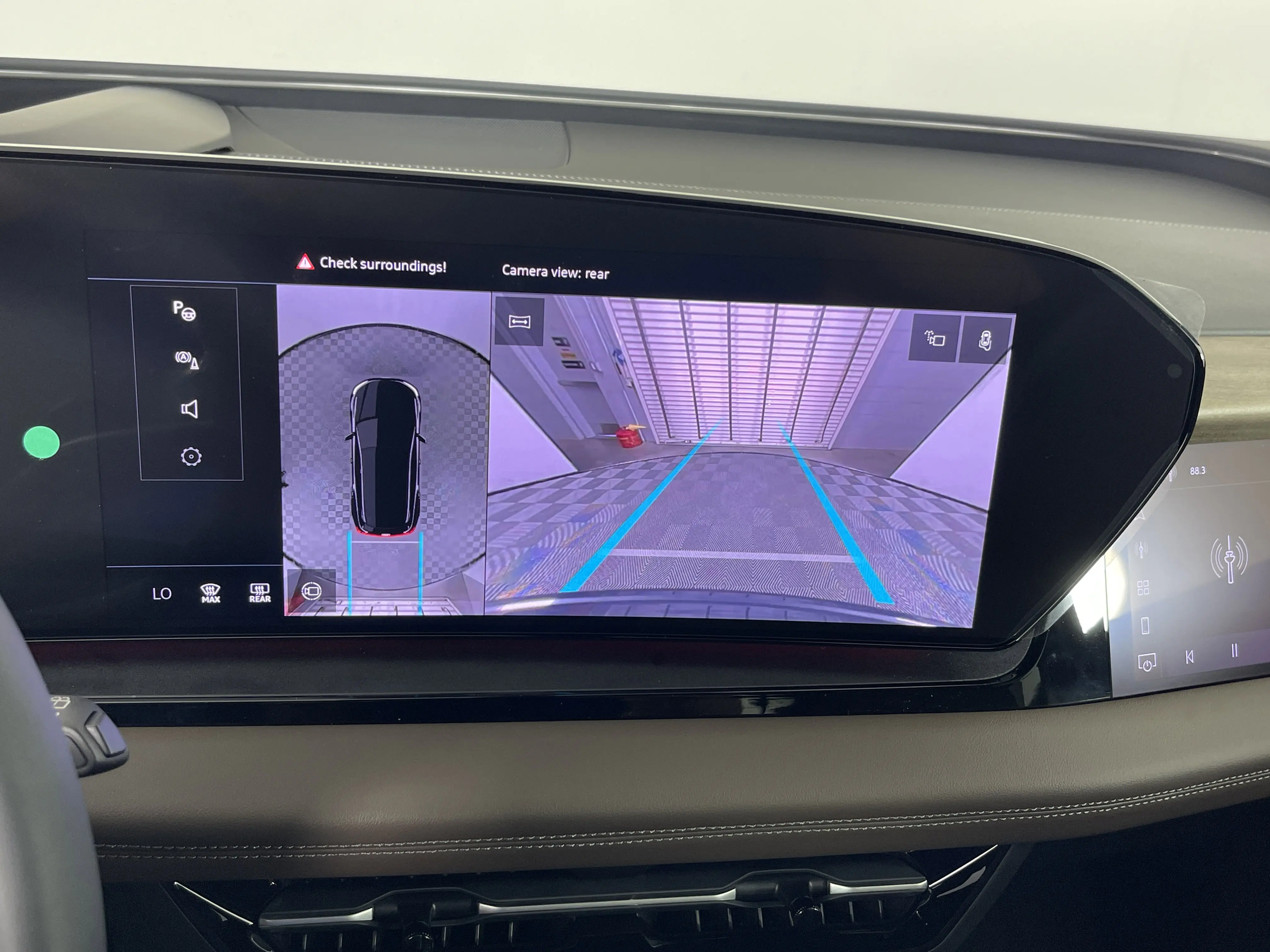 2025 Audi Q6 E-tron Prestige photo 25