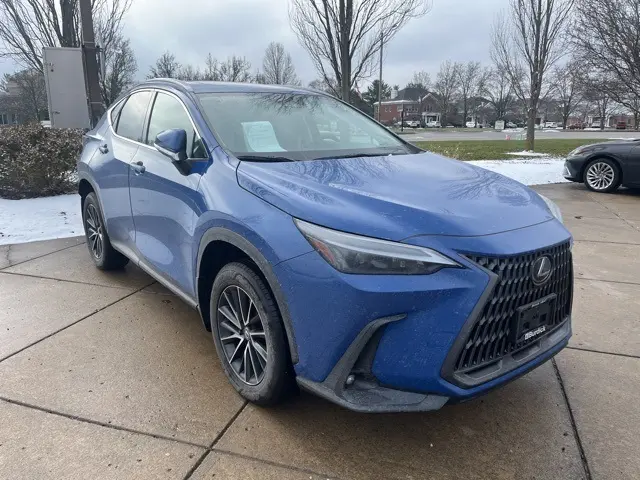 2024 Lexus NX 350's photo