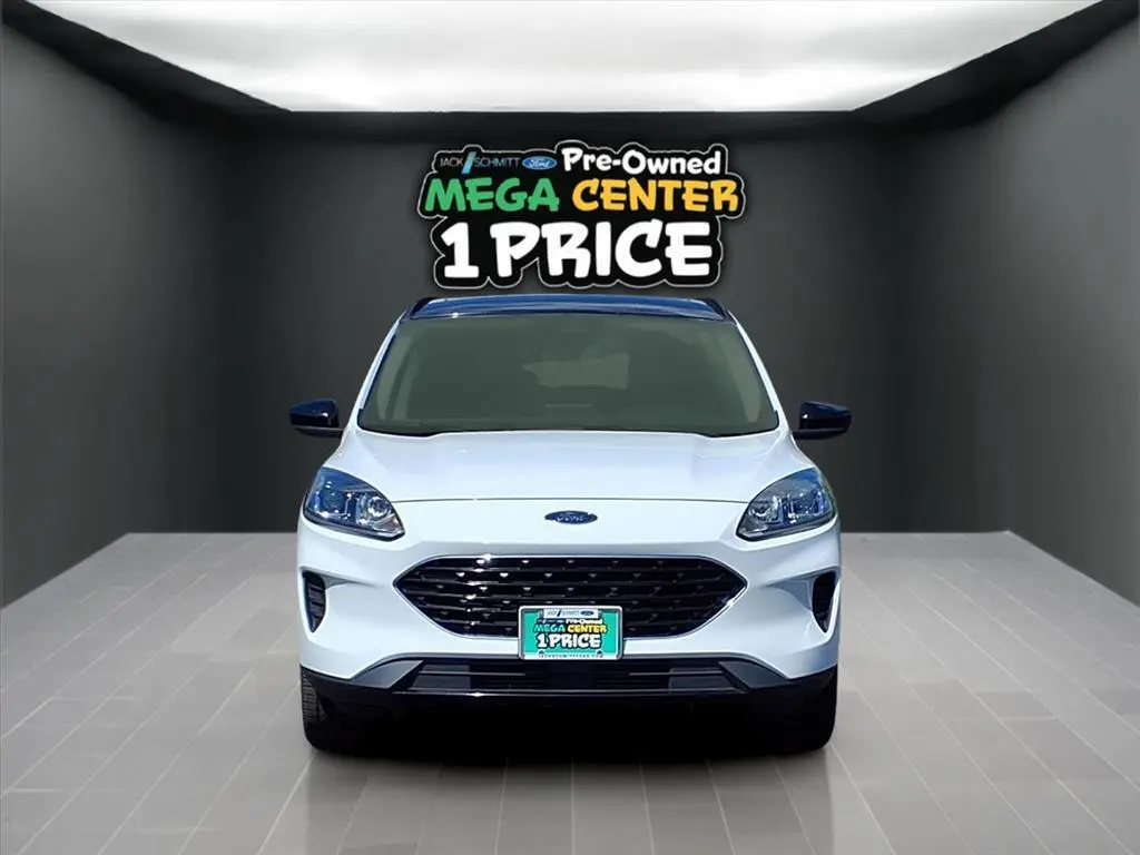 2021 Ford Escape SE photo 10