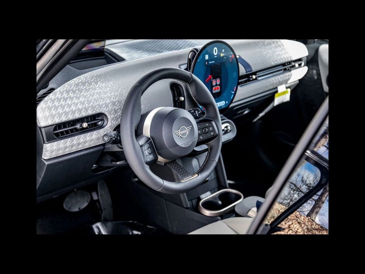 2026 MINI Hardtop 4 Door - Photo 10