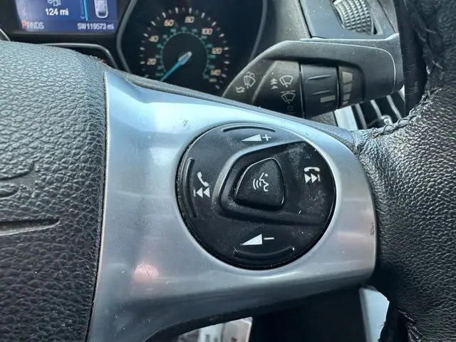 2014 Ford Focus SE photo 19