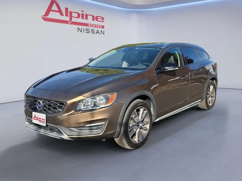 2018 Volvo V60 Base