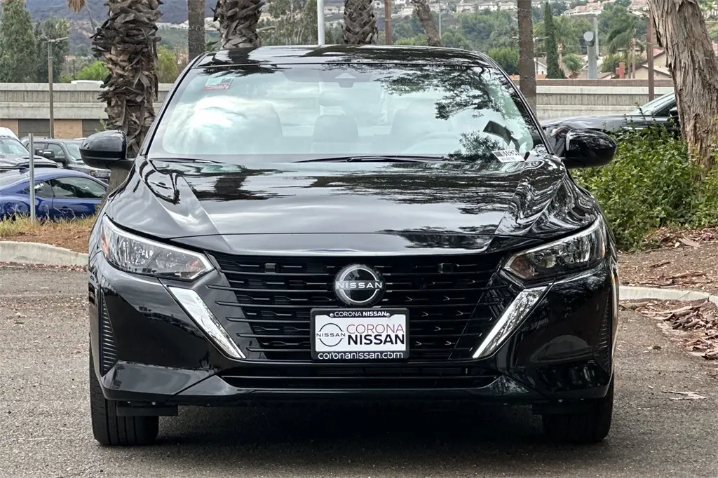 2025 Nissan Sentra SV photo 7