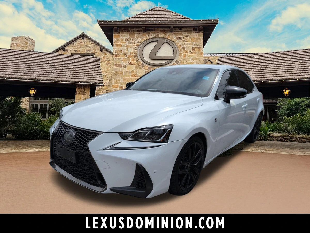 2020 Lexus IS