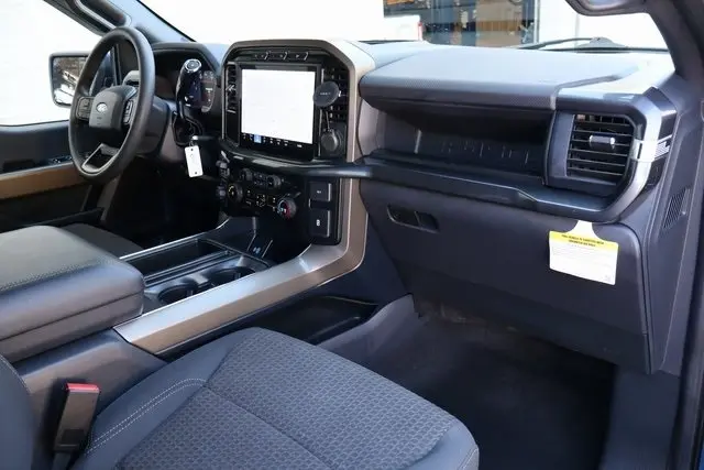 2024 Ford F-150 STX photo 33