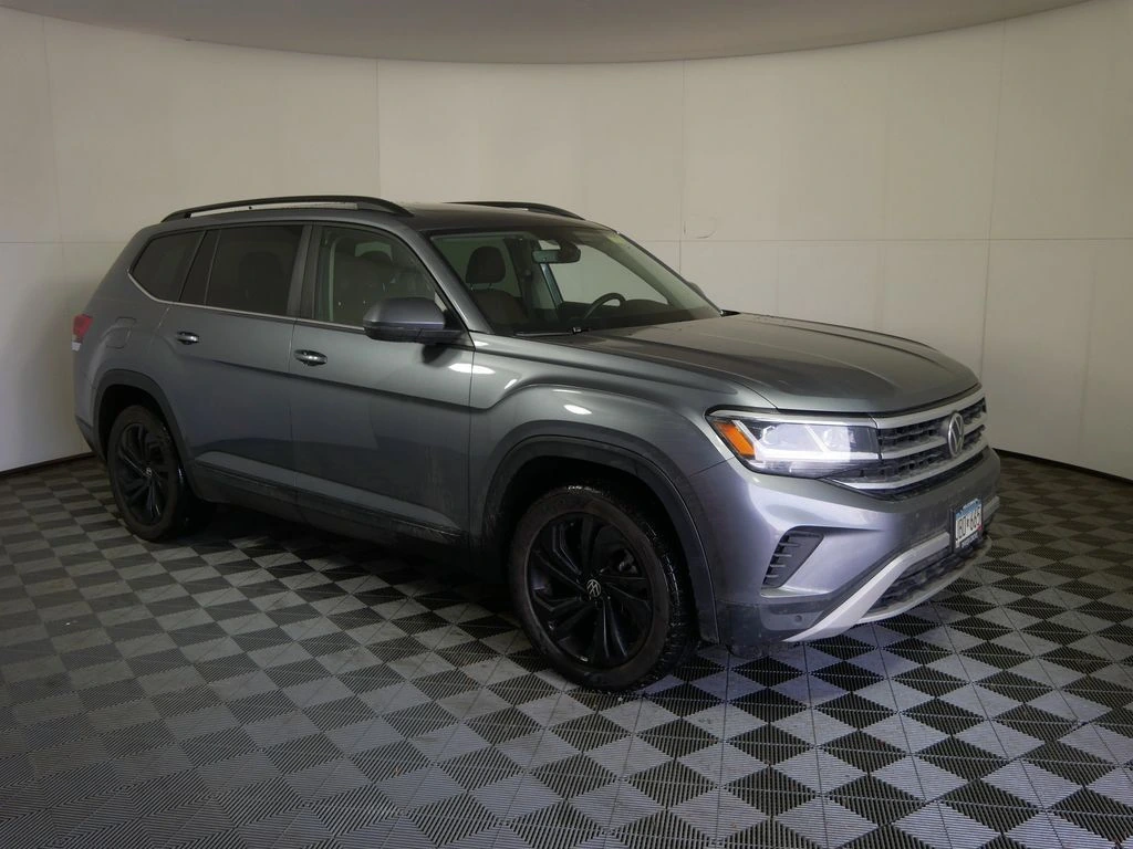 2022 Volkswagen Atlas SE w/Tech