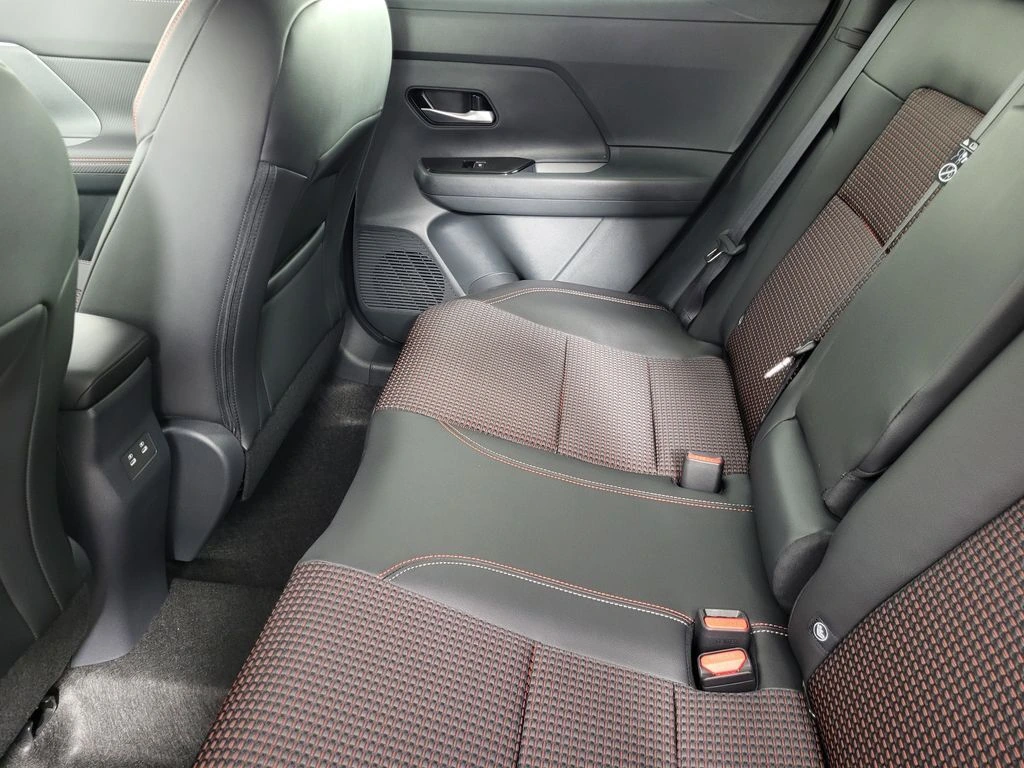 2026 Nissan KICKS SR AWD - Photo 8