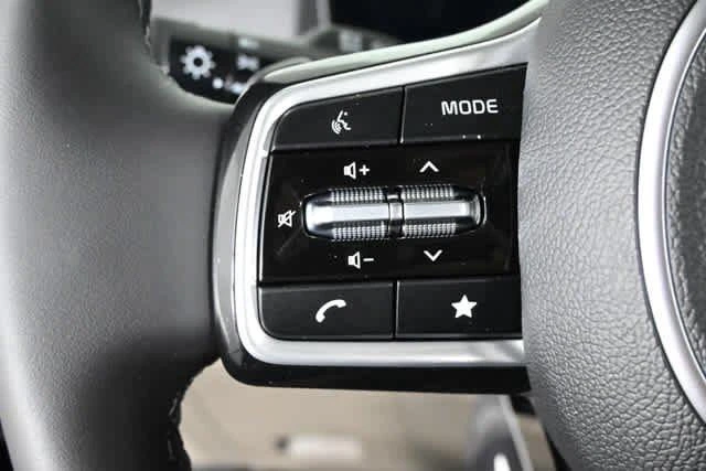 2026 Kia Carnival LXS - Photo 21