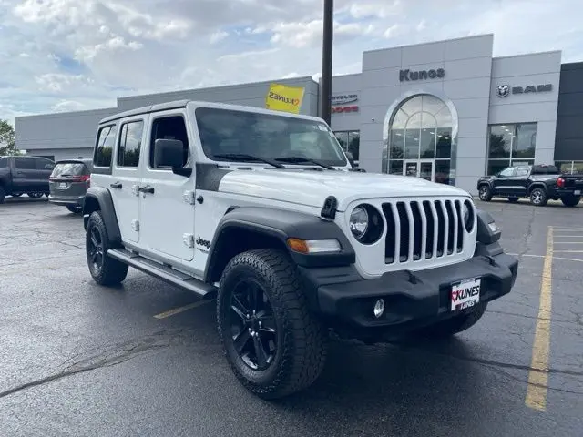 2021 Jeep Wrangler Unlimited Sport Altitude photo 2