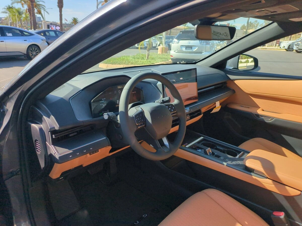 2026 Lexus ES BEV 350e Premium - Photo 12