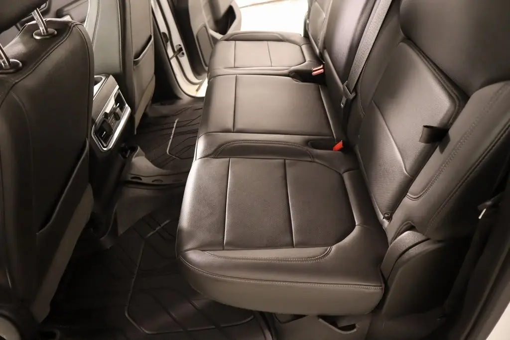 2021 Chevrolet Silverado 1500 LTZ photo 12