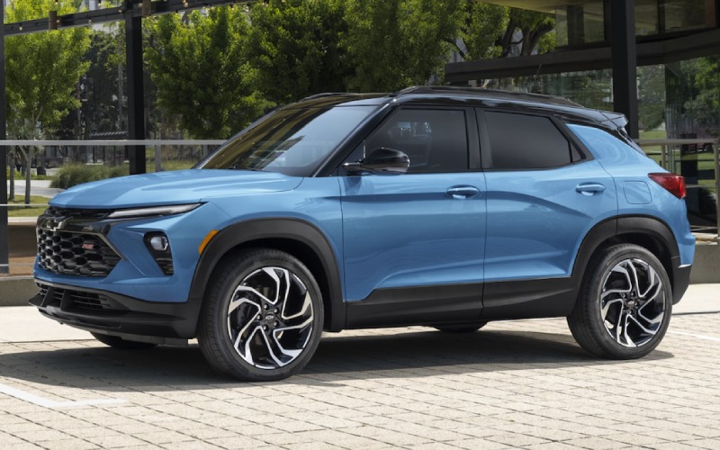 Chevrolet vs Hyundai for Daily Driving, Family Room, and Weekend Utility near Toledo, OH