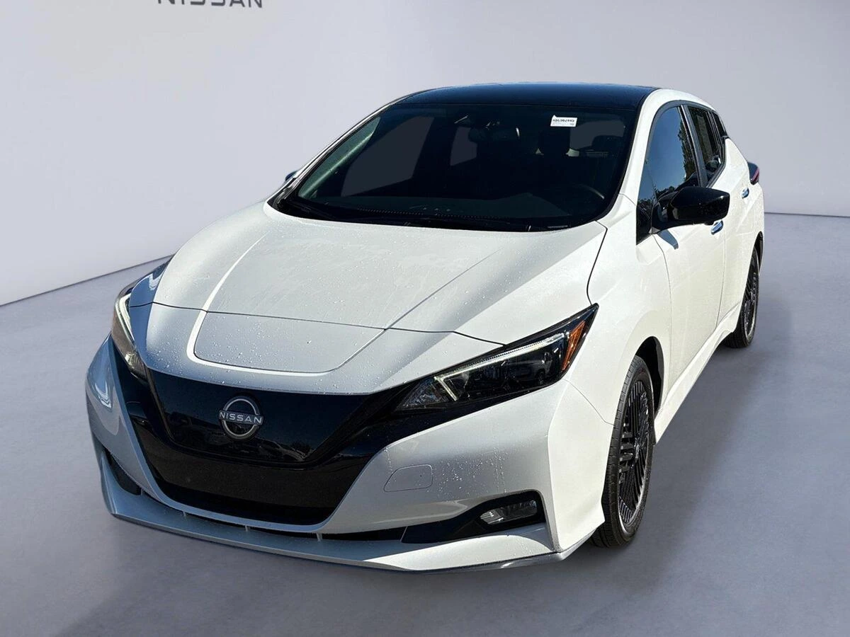 2025 Nissan Leaf