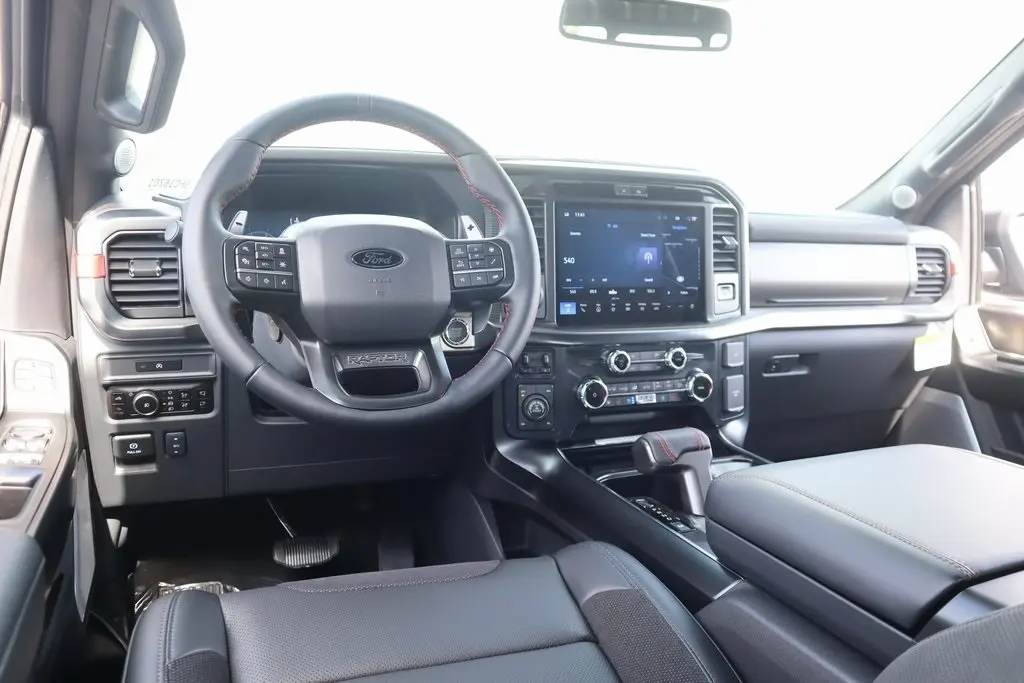 2025 Ford F-150 Raptor photo 2