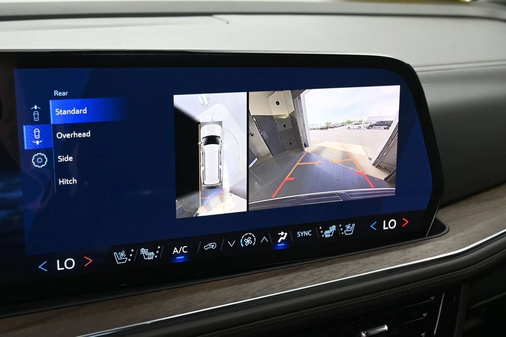 2026 Chevrolet Suburban High Country - Photo 23