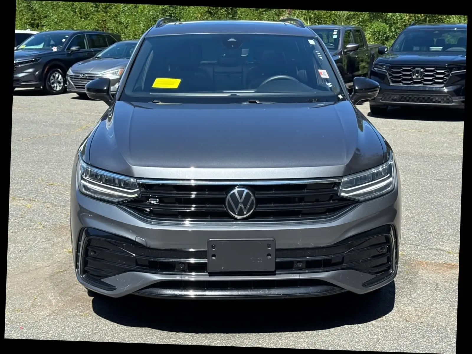 2023 Volkswagen Tiguan SE R-Line Black photo 38