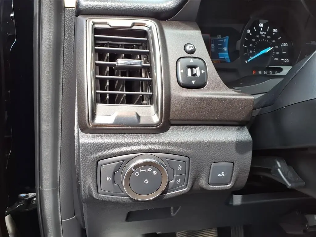 2022 Ford Ranger Lariat photo 26