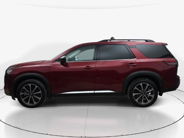 2026 Nissan Pathfinder Platinum - Photo 9