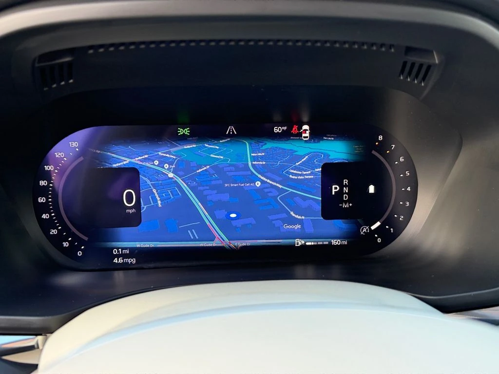 2023 Volvo - image 24