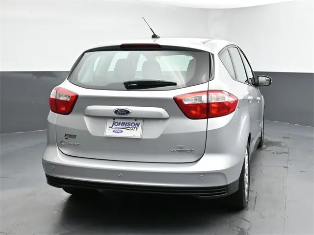 2016 Ford C-Max Hybrid SE photo 8