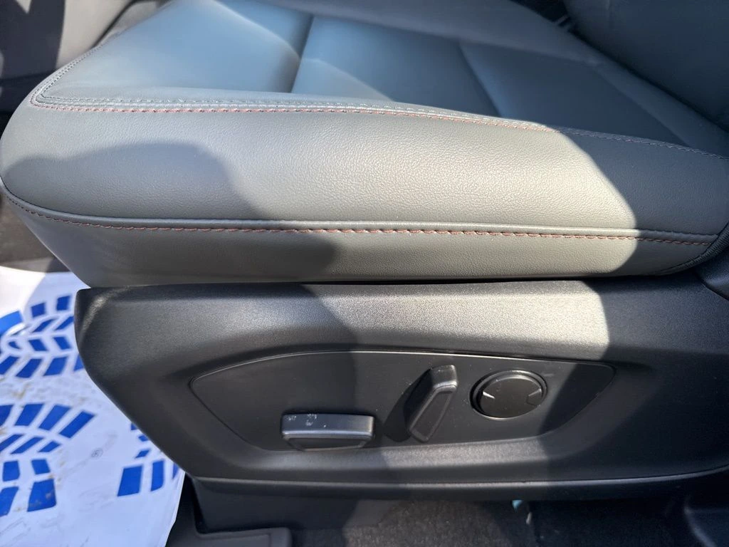 2026 Ford Explorer Active - Photo 10
