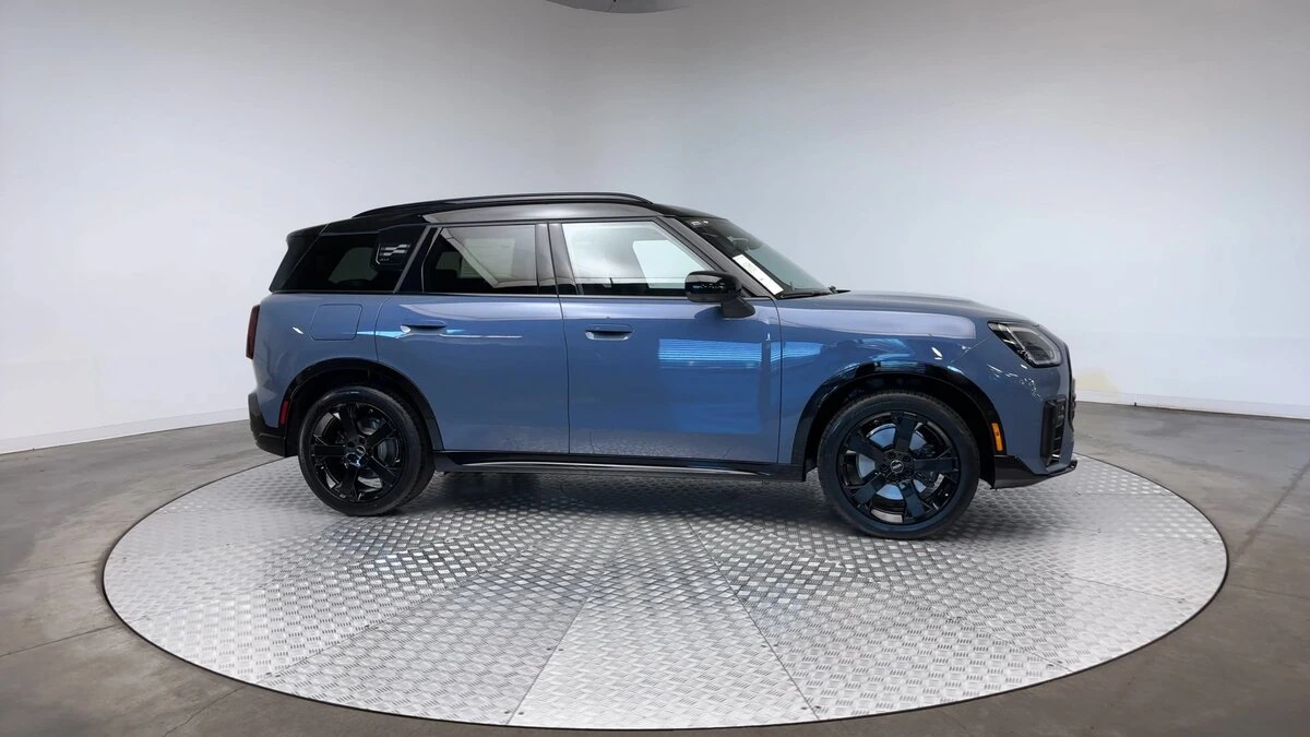 2026 MINI Countryman S - Photo 9