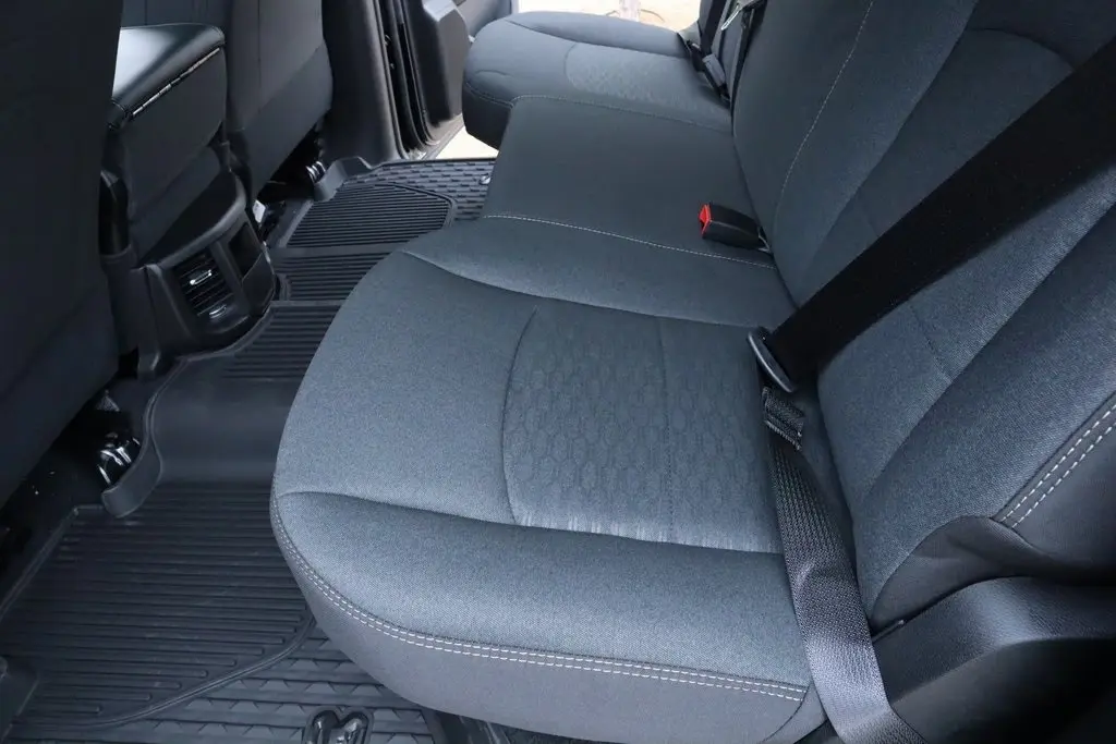 2026 Ram 2500 Tradesman photo 4